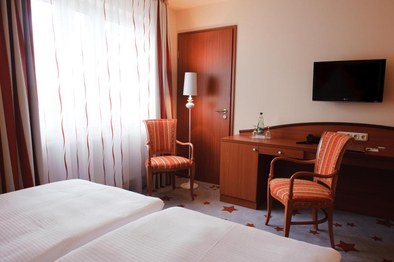 Stadthotel Stern Wismar Exterior photo