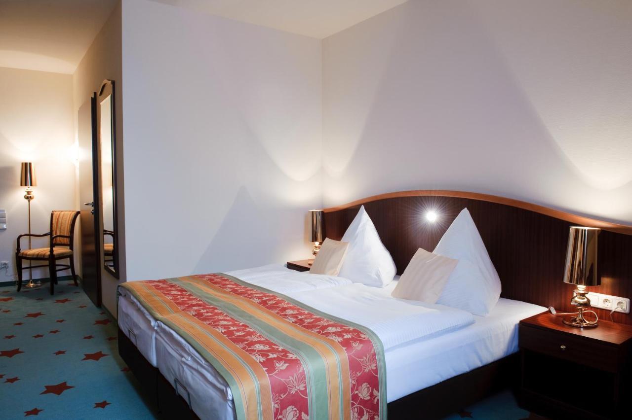 Stadthotel Stern Wismar Exterior photo