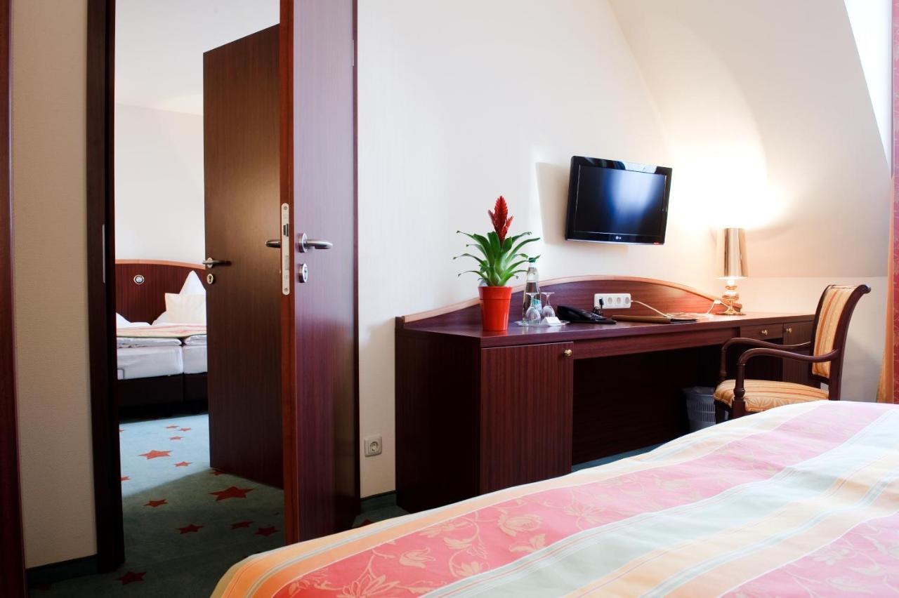 Stadthotel Stern Wismar Exterior photo