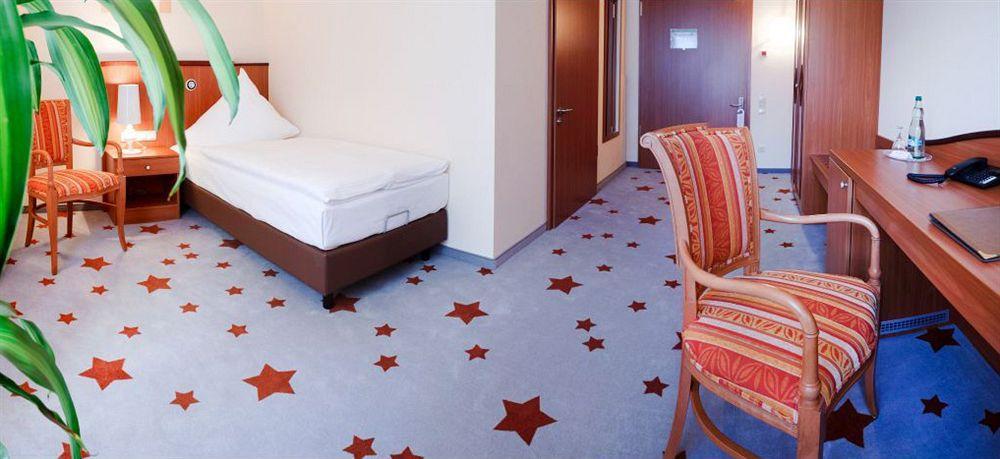 Stadthotel Stern Wismar Exterior photo