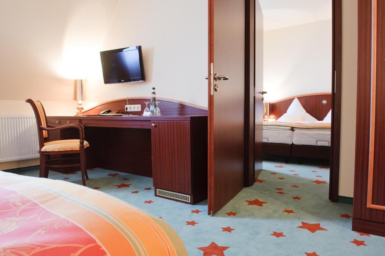 Stadthotel Stern Wismar Exterior photo